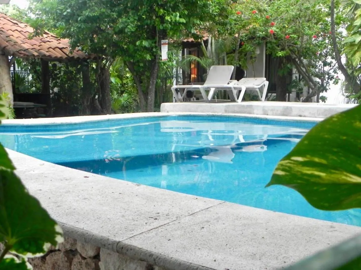 Hippie Villa Cancun