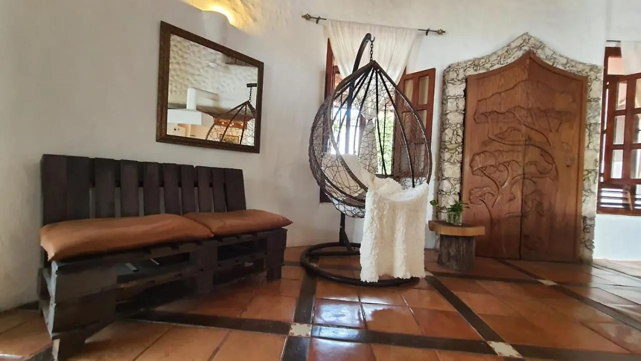 Bed & Breakfast Hippie Villa Cancun