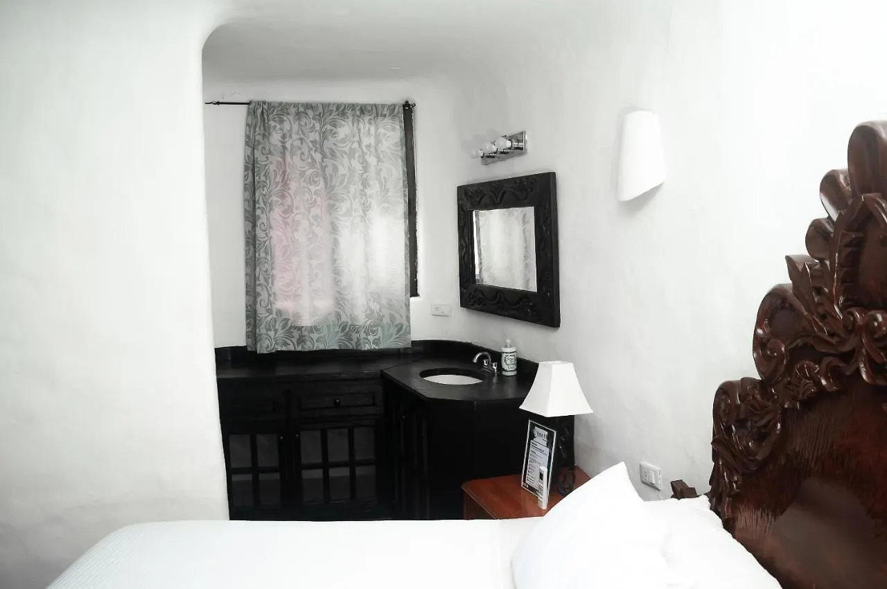 Bed & Breakfast Hippie Villa Cancun Mexico